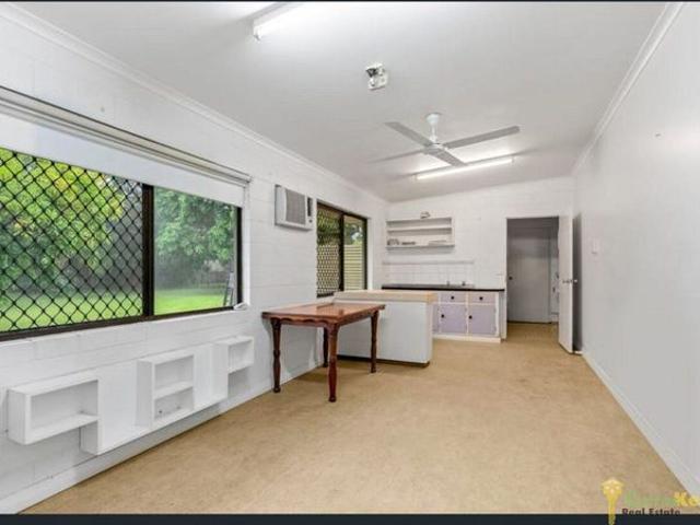 House for rent in Mooroobool, Cairns
