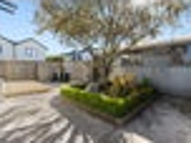 House for sale in Linwood, Linwood-Central-Heathcote Community