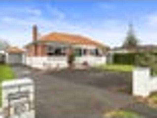 House for sale in Waiuku, Franklin