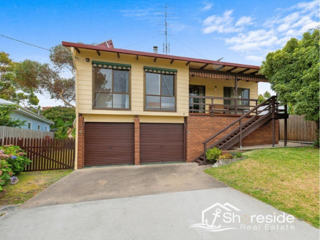 House for sale in Lakes Entrance, Victoria
