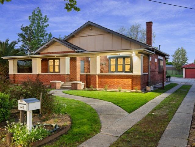 House for sale in Albury
