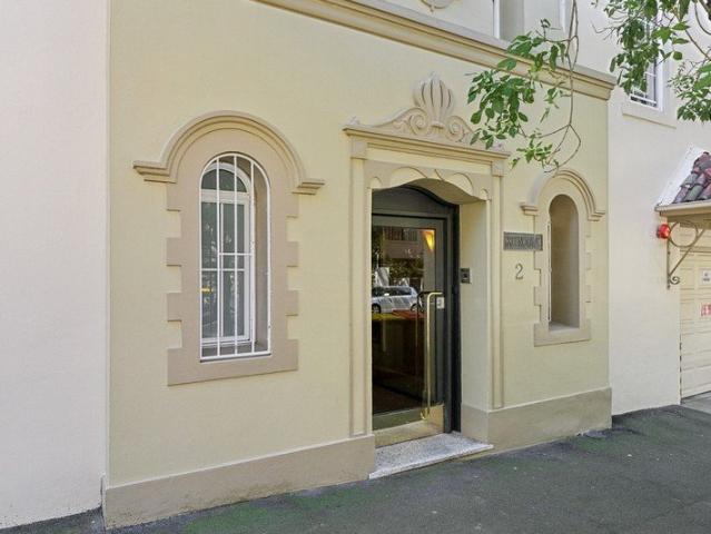 Granny Flat for sale in Elizabeth Bay, Sydney