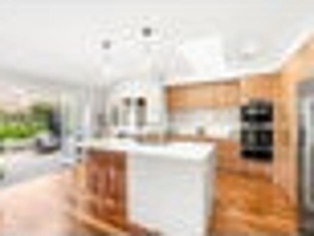 House for sale in Days Bay, Wellington