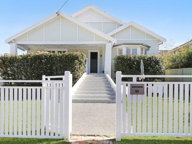 House for sale in Wollongong West, New South Wales