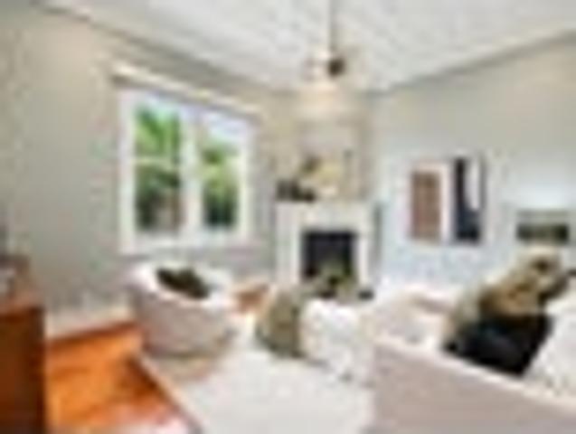 House for sale in Vauxhall, Devonport-Takapuna