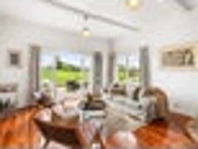 House for sale in Franklin, Awhitu