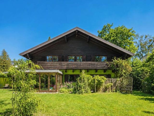 Mehrfamilienhaus kaufen in Allach-Untermenzing, München