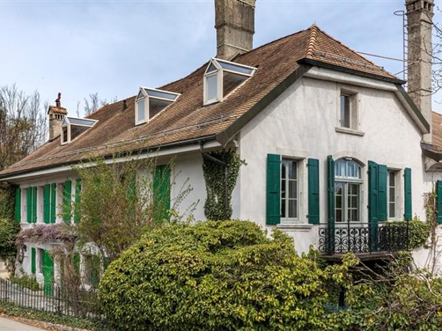 Einfamilienhaus kaufen in Vufflens-Château, Waadt