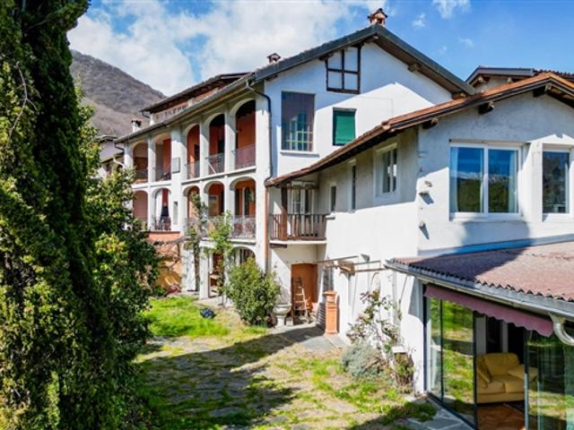 Einfamilienhaus kaufen in Pura, Tessin