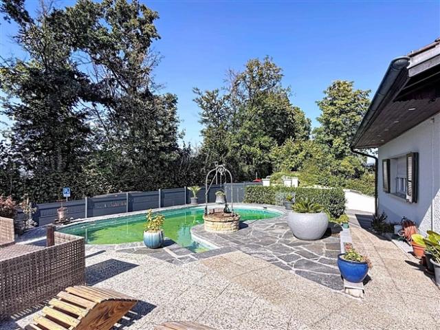 Einfamilienhaus kaufen in Echandens-Denges, Waadt