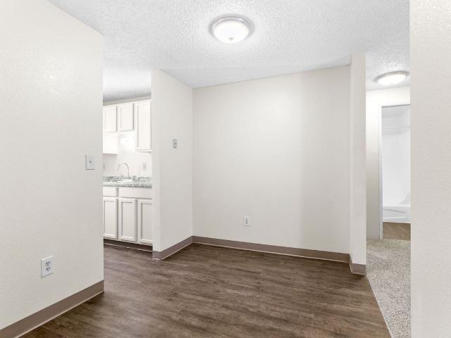 Apartment for rent in Milwaukie