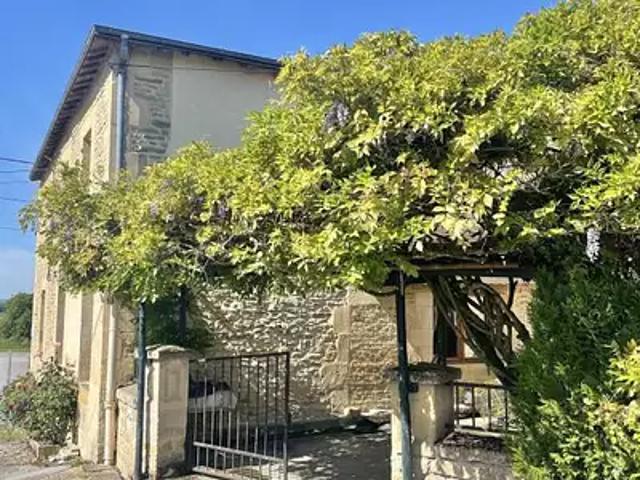 Maison vente à Vouziers, Charbogne