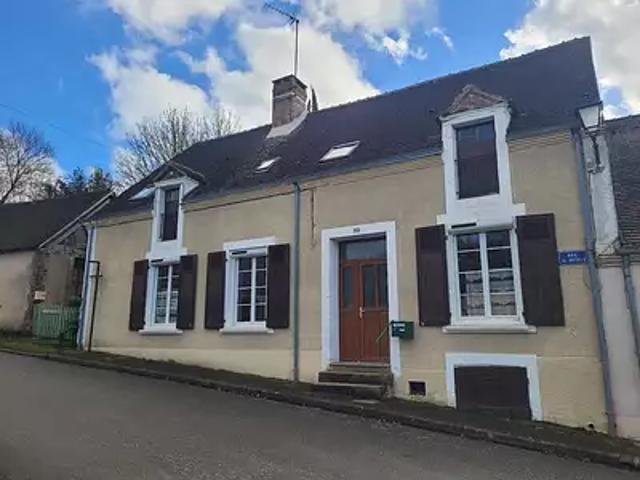 Maison vente à Nogent-le-Rotrou, Charbonnières