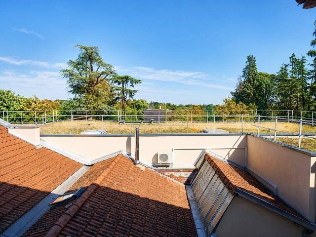 Studio location à Le Bourg, Charbonnières-les-Bains
