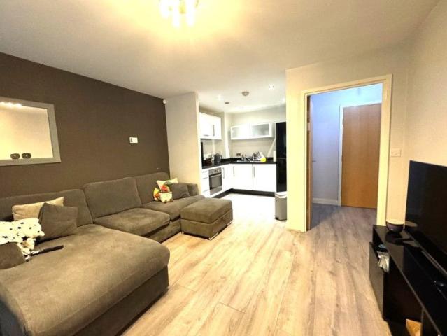 Apartment for rent in Colindale, Greater London