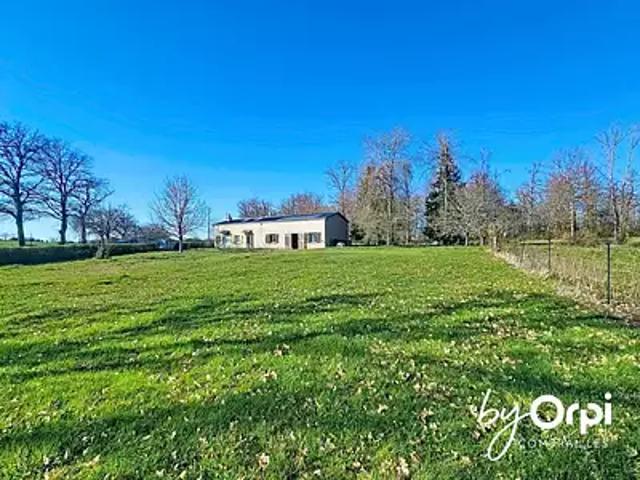Maison vente à Riom, Charensat