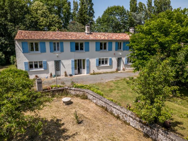 Maison vente à Saintes, Nieul-lès-saintes