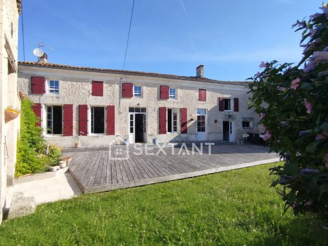 Maison vente à Saint-Jean-d'Angély, Matha