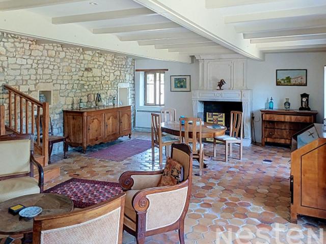 Maison vente à Saintes, Saint-romain-de-benet