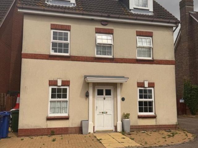 Room for rent in Grays, Essex