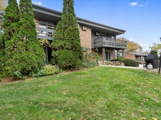 Condo for sale in Middleton, Wisconsin