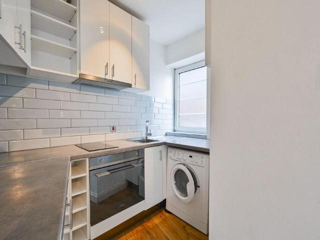 Apartment for rent in Saint Giles, Bloomsbury