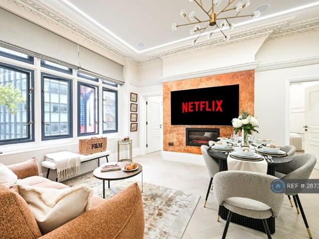 Apartment for rent in Saint Giles, Bloomsbury