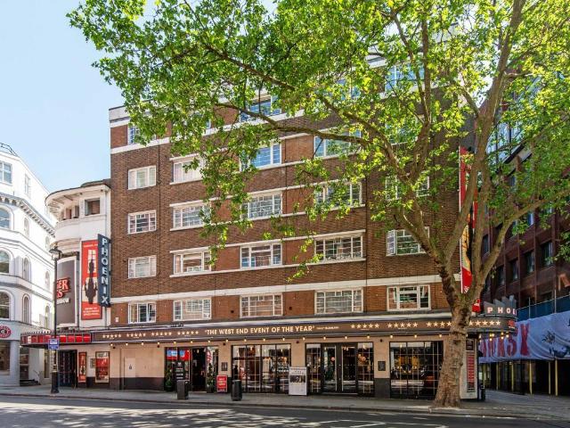 Studio for rent in Saint Giles, Bloomsbury