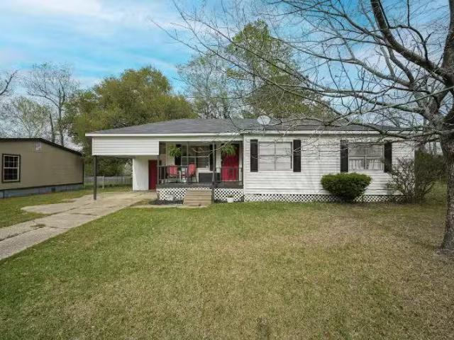 House for rent in Leesville