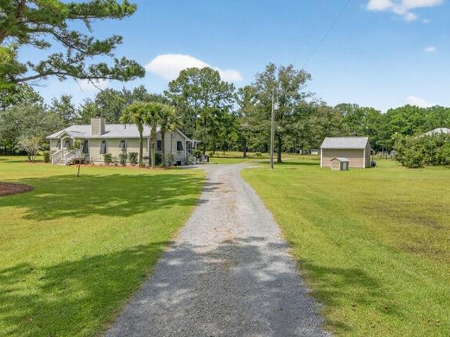 House for sale in Huger, South Carolina