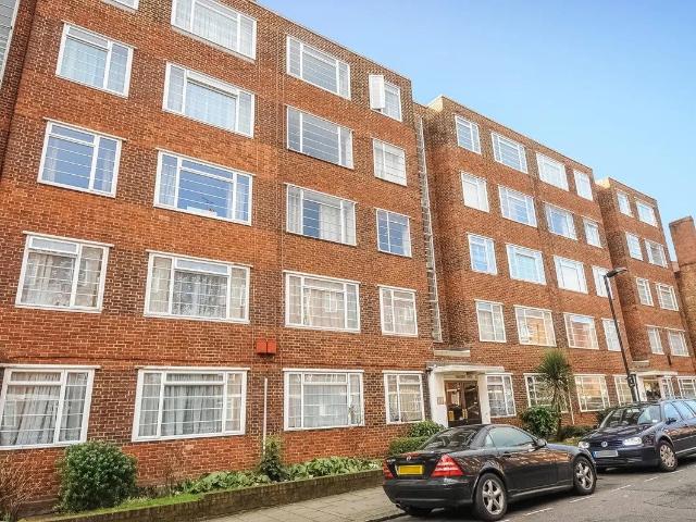 Apartment for rent in St. John's Wood, Greater London
