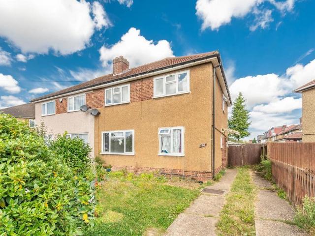 Apartment for rent in London Borough of Harrow, Greater London