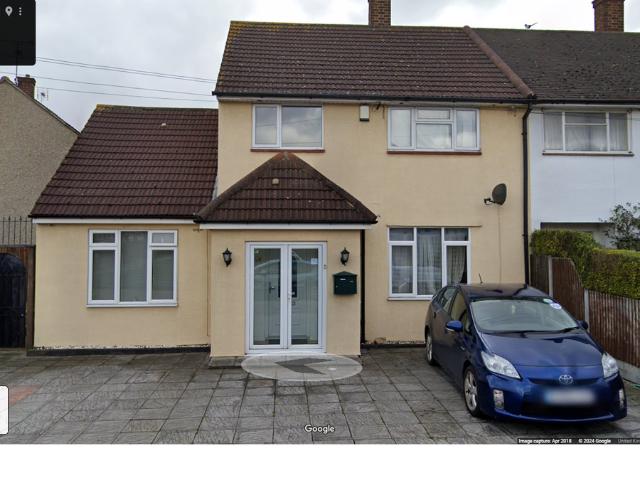 House for rent in London Borough of Havering, Greater London