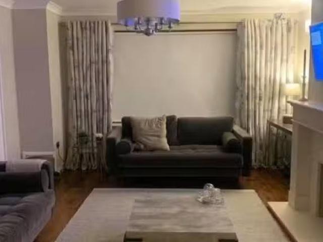 House to rent in Bluebell, North Tipperary