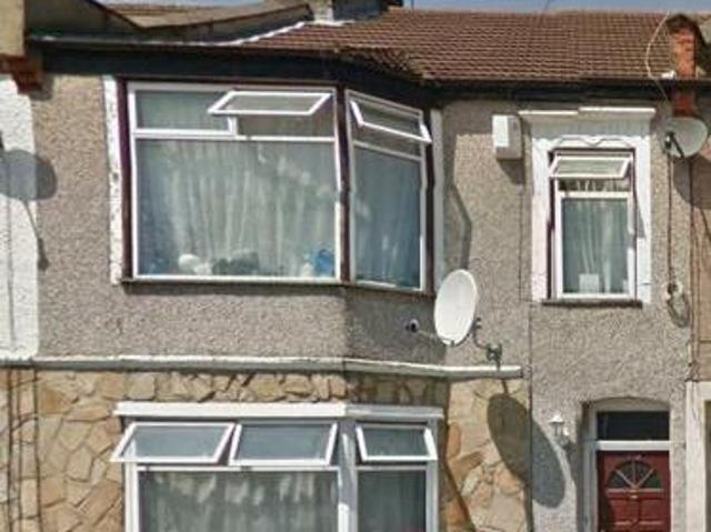 House for sale in Lyons, Greater London