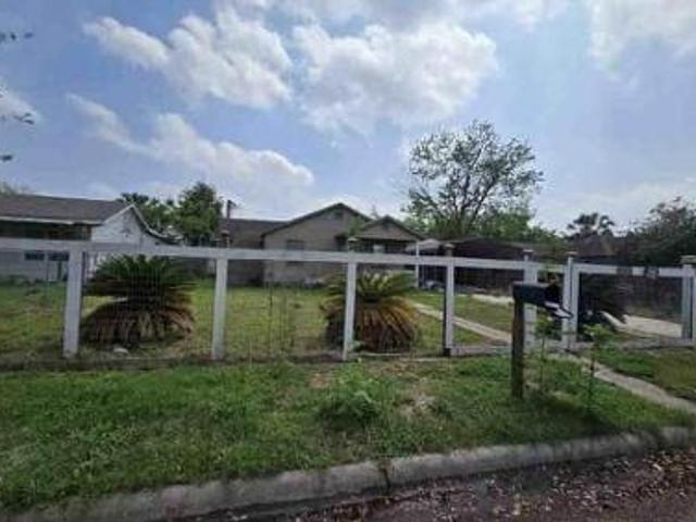 House for sale in Raymondville