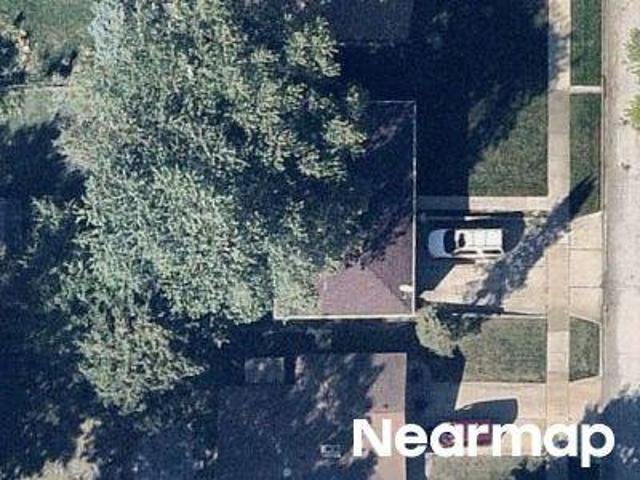House for sale in Winthrop Harbor, Illinois