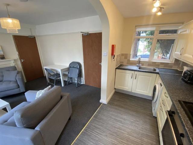 House for rent in Lenton Abbey, Haddon