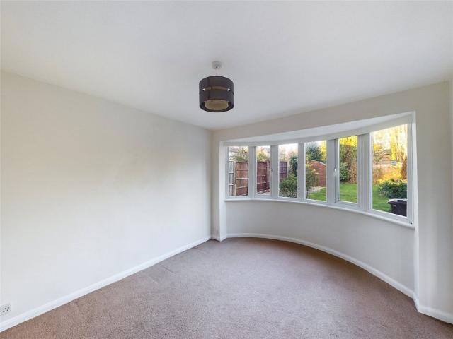 Room for rent in Lenton Abbey, Haddon