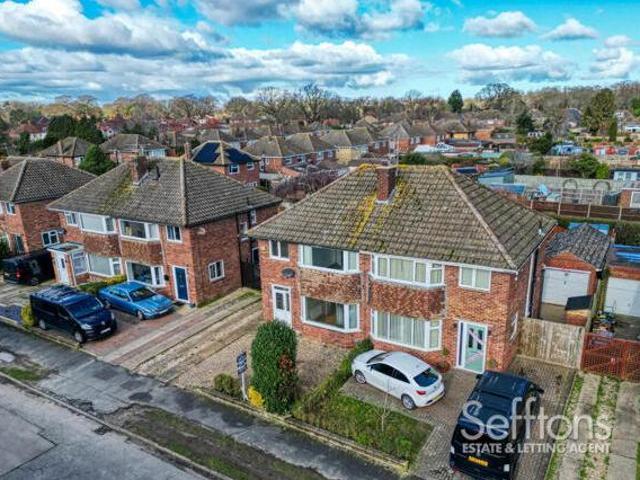 House for sale in East Bank, Norfolk