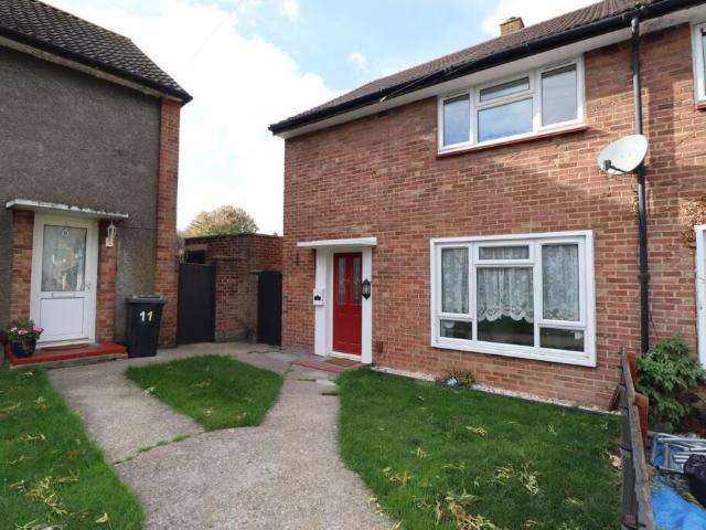 House for rent in Alton Barnes, Essex