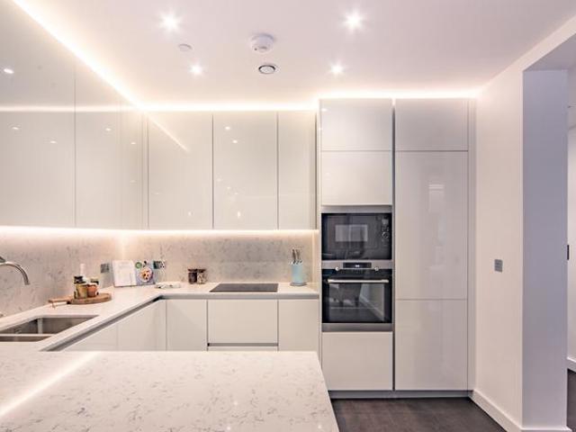 Apartment for rent in Nine Elms, Greater London