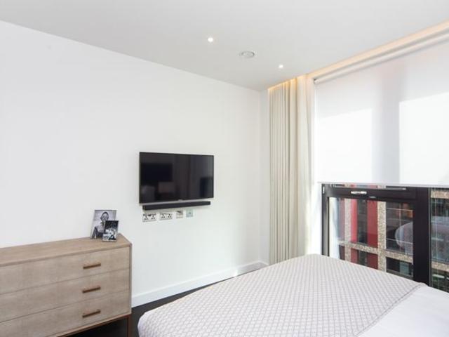 Apartment for rent in Nine Elms, Greater London