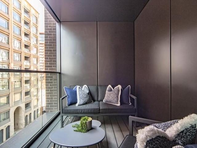 Apartment for rent in Nine Elms, Greater London
