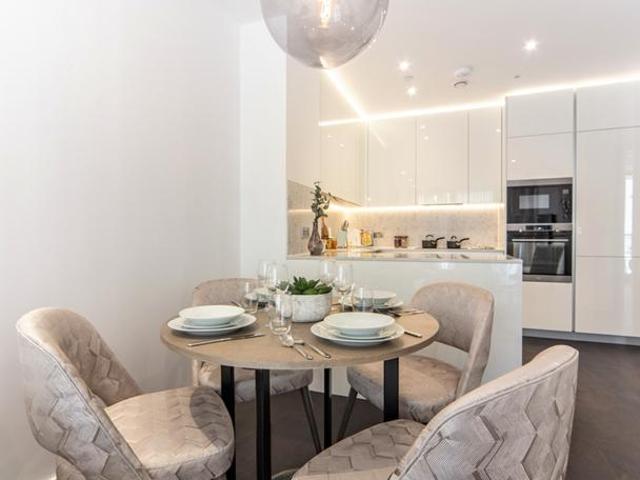 Apartment for rent in Nine Elms, Greater London