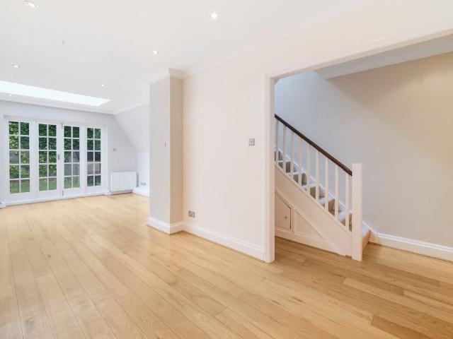 House for rent in City of Westminster, Greater London