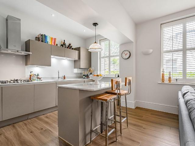 Apartment for rent in West Finchley, Greater London
