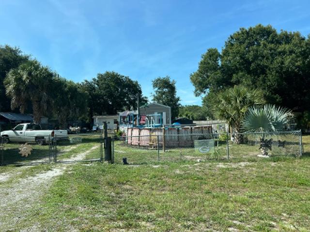 House for sale in Moore Haven, Florida