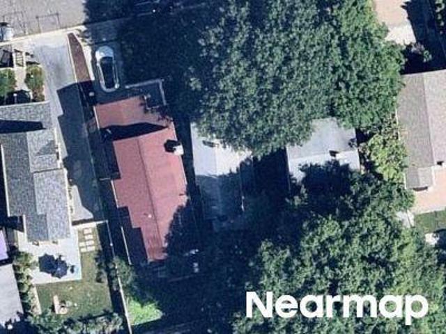 House for sale in Carlton Bay Condominiums, Port Washington