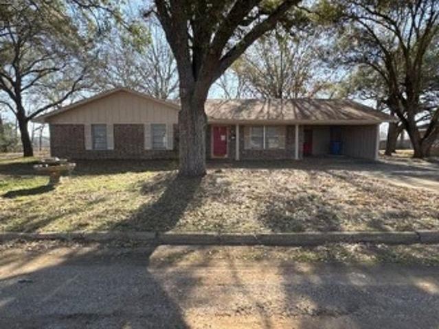 House for sale in Crockett, Texas